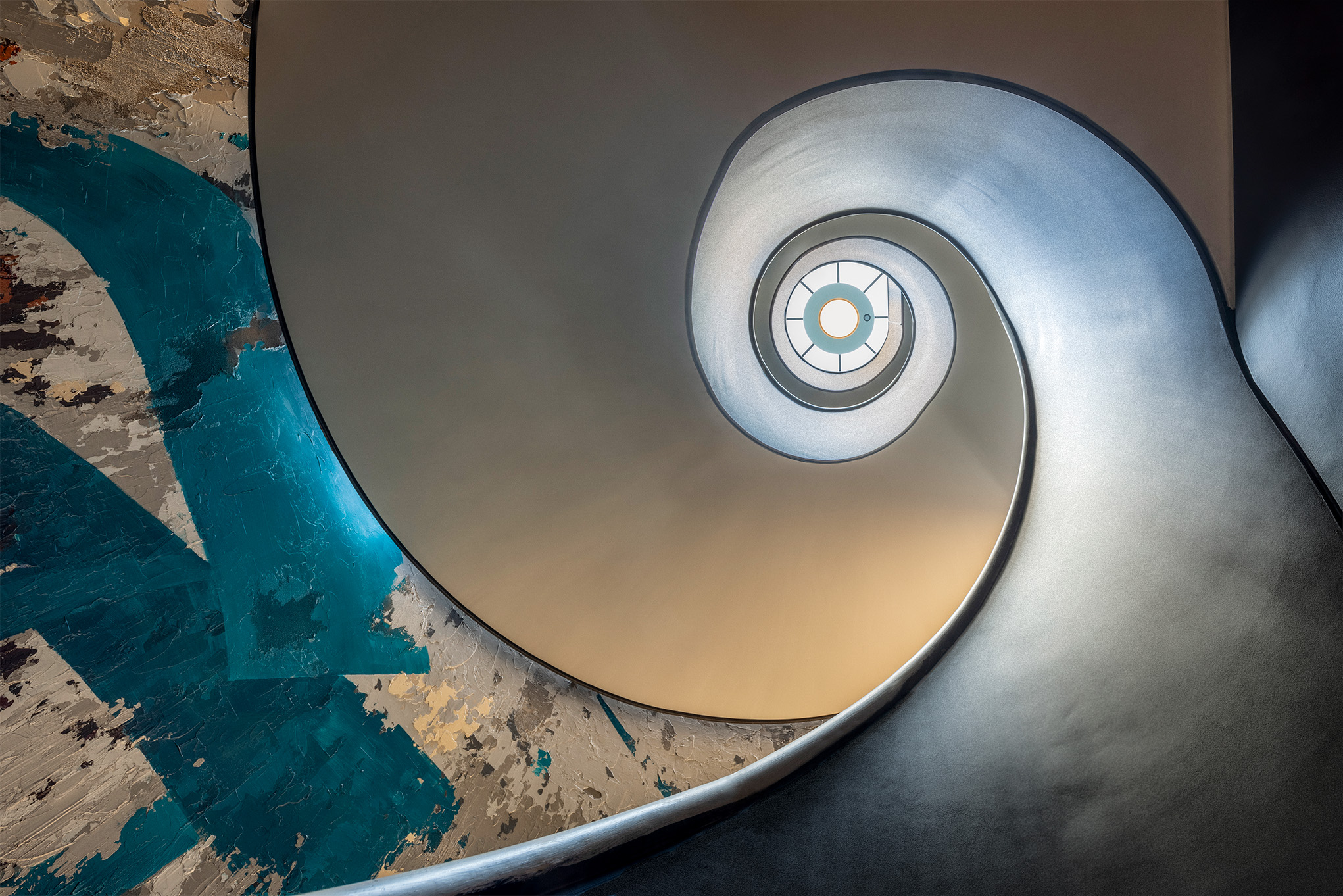 Dirk Lindner won Best Photograph Award for his interior view of the ‘rotunda’ stair, which is adorned with 11-metre high mural painted by Shahzrad Ghaffari.